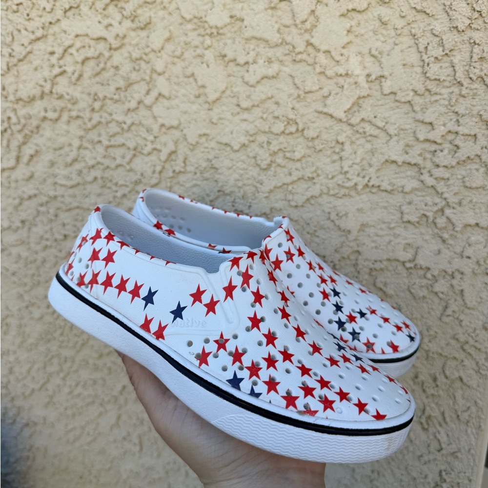 Native shoes - Picture 3 of 4